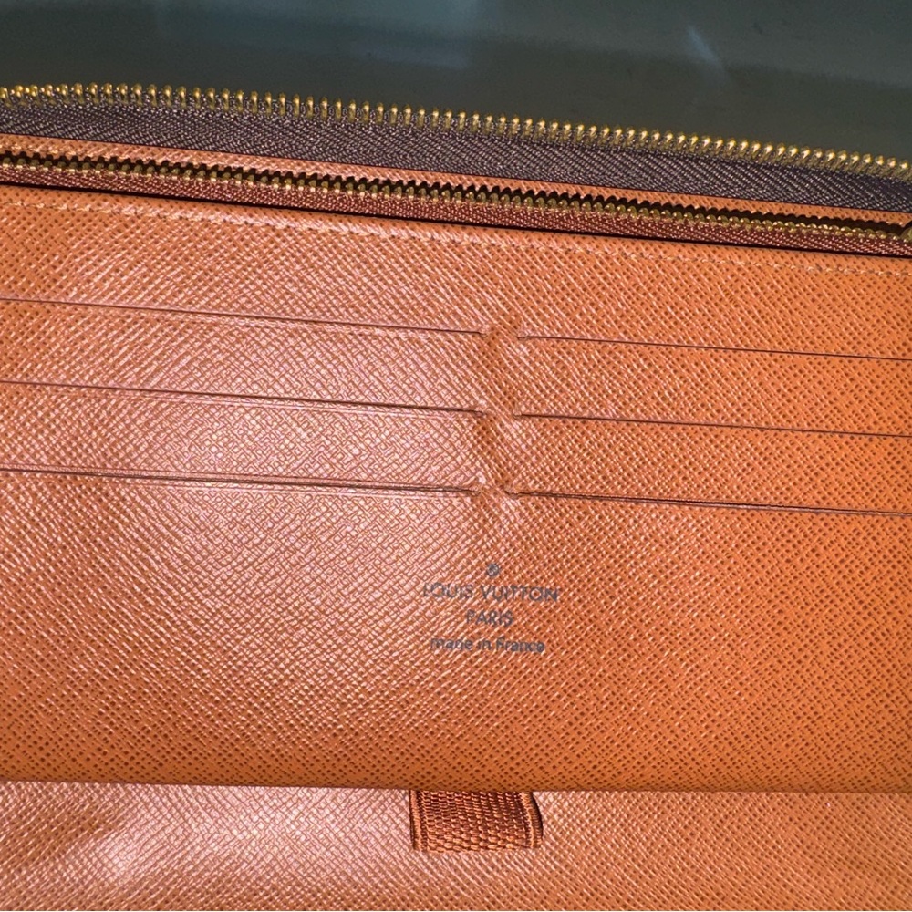Louis Vuitton Brown and Gold Monogram Zip Wallet - Picture 7 of 16